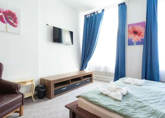 Hotel Ostarrichi 3*